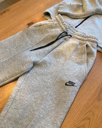 Pantaloni felpa tech