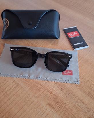 Ray-Ban  occhiali da sole
