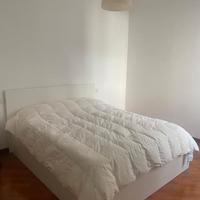 Lettone MALM e Armadio IKEA Camera da Letto