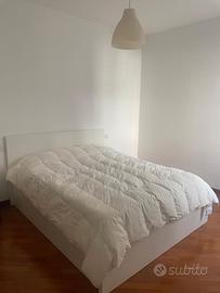 Lettone MALM e Armadio IKEA Camera da Letto