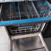 lavastoviglie perfettamente funzionante 