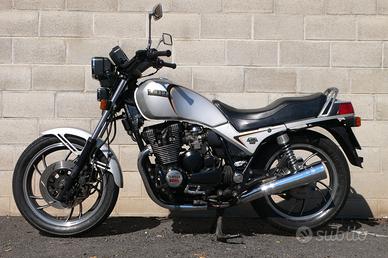 moto yamaha xj750 seca 11M