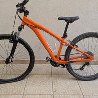 Mtb 9-12 anni ROCKRIDER ST 500 arancione 26"