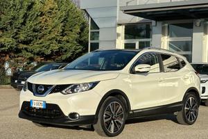 Nissan Qashqai 1.6 dCi 2WD Tekna - 2015