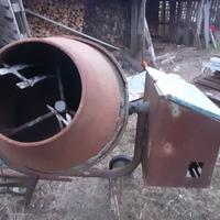 Betoniera con motore a scoppio