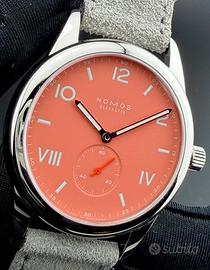 Nomos Club Campus 38 Cream Coral - Perfetto e full