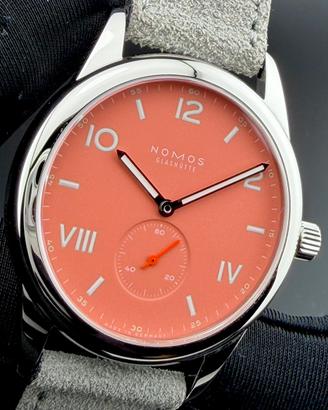 Nomos Club Campus 38 Cream Coral - Perfetto e full
