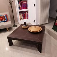 Grande tavolino in pelle