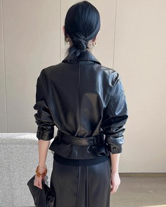 pantaloni divano cuscino cerniera giacca sedia 