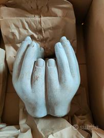 Vaso mani in Cemento by Enzo de Gasperi 