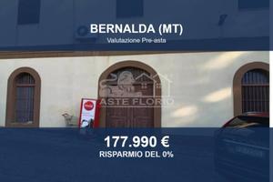 Immobile in asta di 560 m² a Bernalda