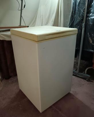 Congelatore a pozzetto Ignis