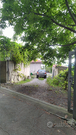 Casale di campagna con terreno