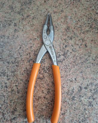 pinza a becchi 