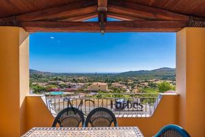 Maiorca | Trilocale con veranda vista mare