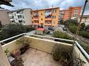 luminoso-quadrivano-con-doppio-balcone-e-cantina