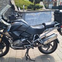 Splendida BMW R1200Gs Grigia