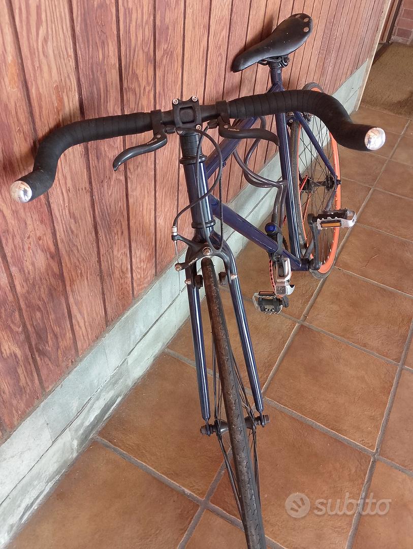 bicicletta scatto fisso UniEuro Biciclette In vendita a Torino