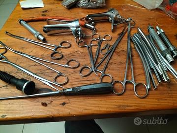 strumenti ginecologia vintage