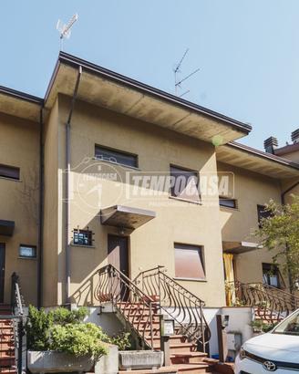 VILLETTA A SCHIERA A NOCETO