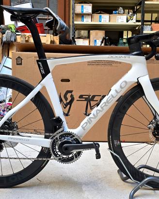 Pinarello  f 12 bianca