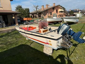 Open Conero delfino con motore Yamaha