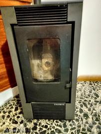 stufa a pellet  10kw
