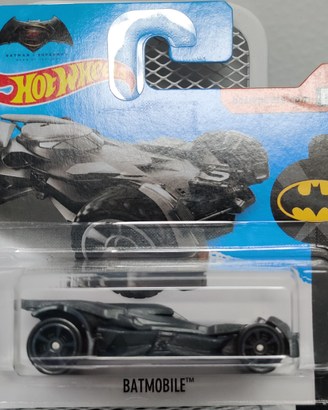 Hot Wheels serie Batman Batmobile 4