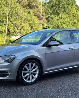 Volkswagen Golf 1.6 TDI 110 CV DSG 5p. Highline Bl