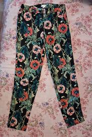 pantaloni a sigaretta