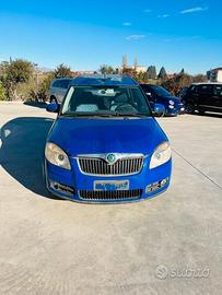 Skoda roomster