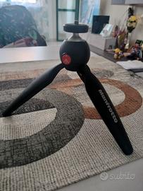 Cavalletto per fotocamera 