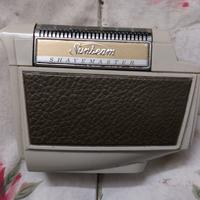 Rasoio elettrico.