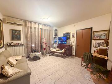 4 LOCALI A PONTEDERA