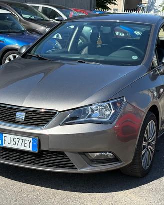 Seat Ibiza 1.0 EcoTSI 95 CV S/S 5p. Connect Grey