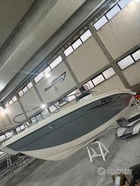 TRIMARCHI PETRA 6.70m 8 PERSONE Pronta Consegna