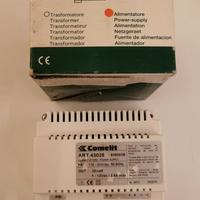 COMELIT 43025 - Alimentatore 12V 2.5A