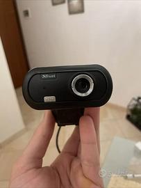Webcam Trust con Microfono Integrato