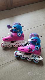 Pattini a rotelle nuovi