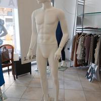 Manichini uomo