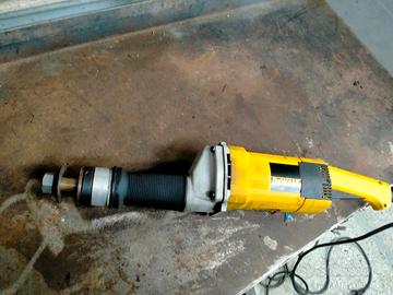 levigatrice diritta dewalt 