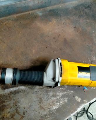 levigatrice diritta dewalt 