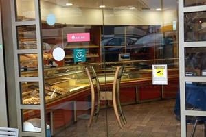 Ampio locale commerciale