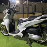 Honda sh 300