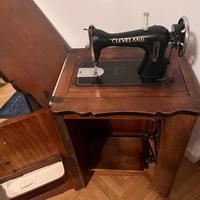Macchina da cucire vintage