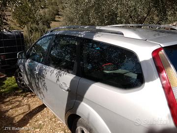 Ford Focus 1600 cc GPL 