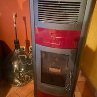 Termostufa a Pellet MCZ Suite Hydromatic 22