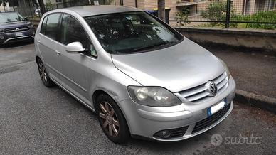 Golf Plus 1.6 FSI 115cv Comfortline – 210.000 km