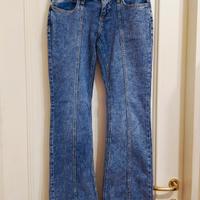 jeans a vita bassa a zampa (terranova)