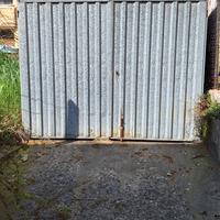 Ricovero per attrezzi in lamiera